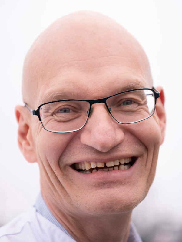 Portrætfoto af Henrik Birn